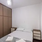 Apto Prox. A Praia Em Otima Localizacao - Elo0207
