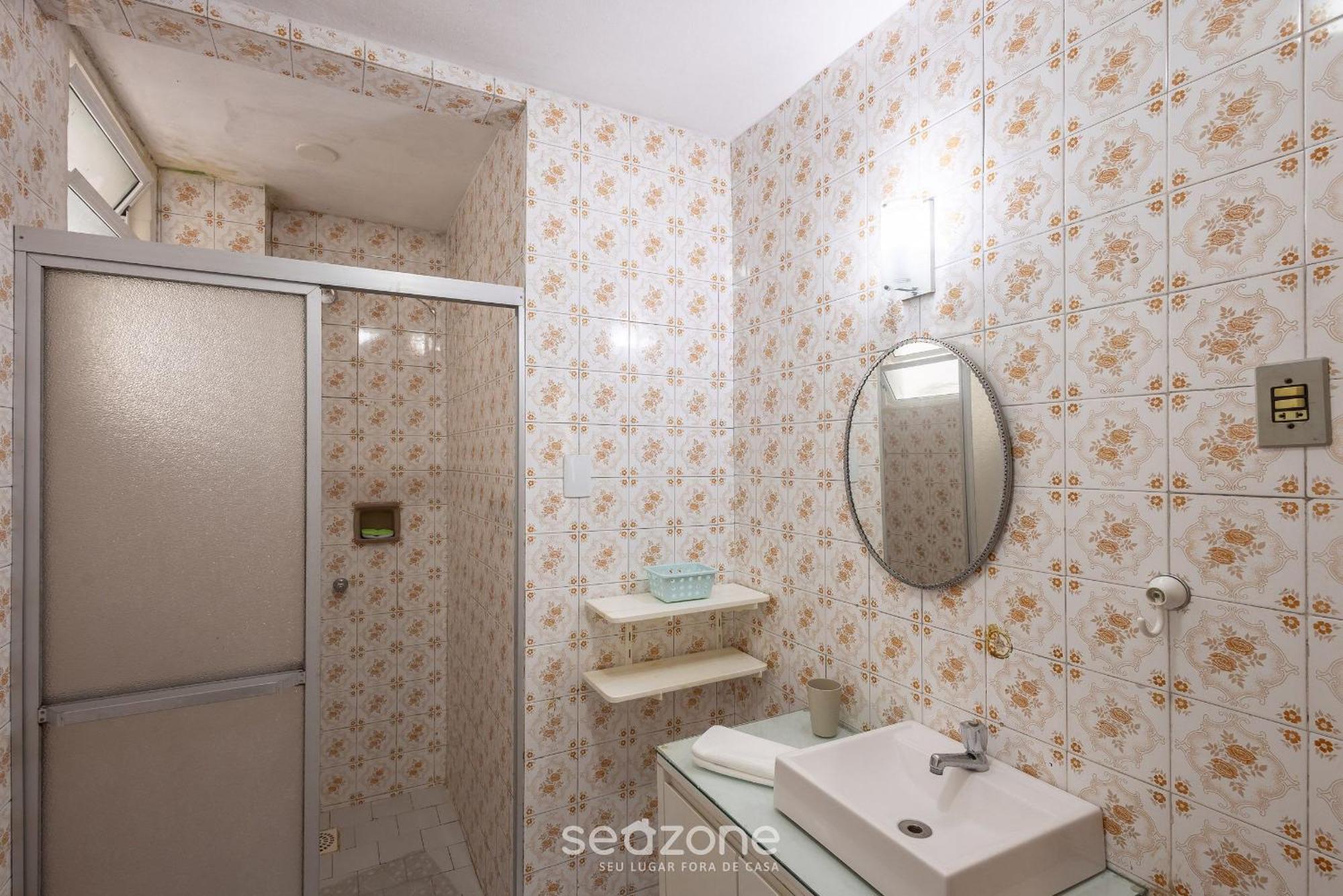Apto Prox. A Em Otima Localizacao - Elo0207 * Balneario Camboriu